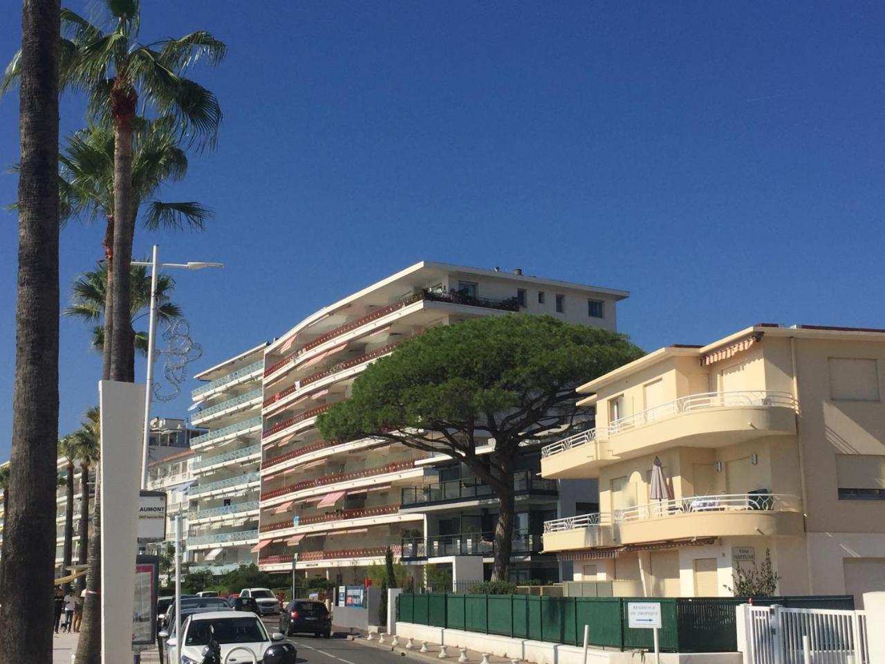 Gorgeous One-Bedroom Apartment With Terrace And Sea View -Stayinantibes- Bijou Plage Exterior photo